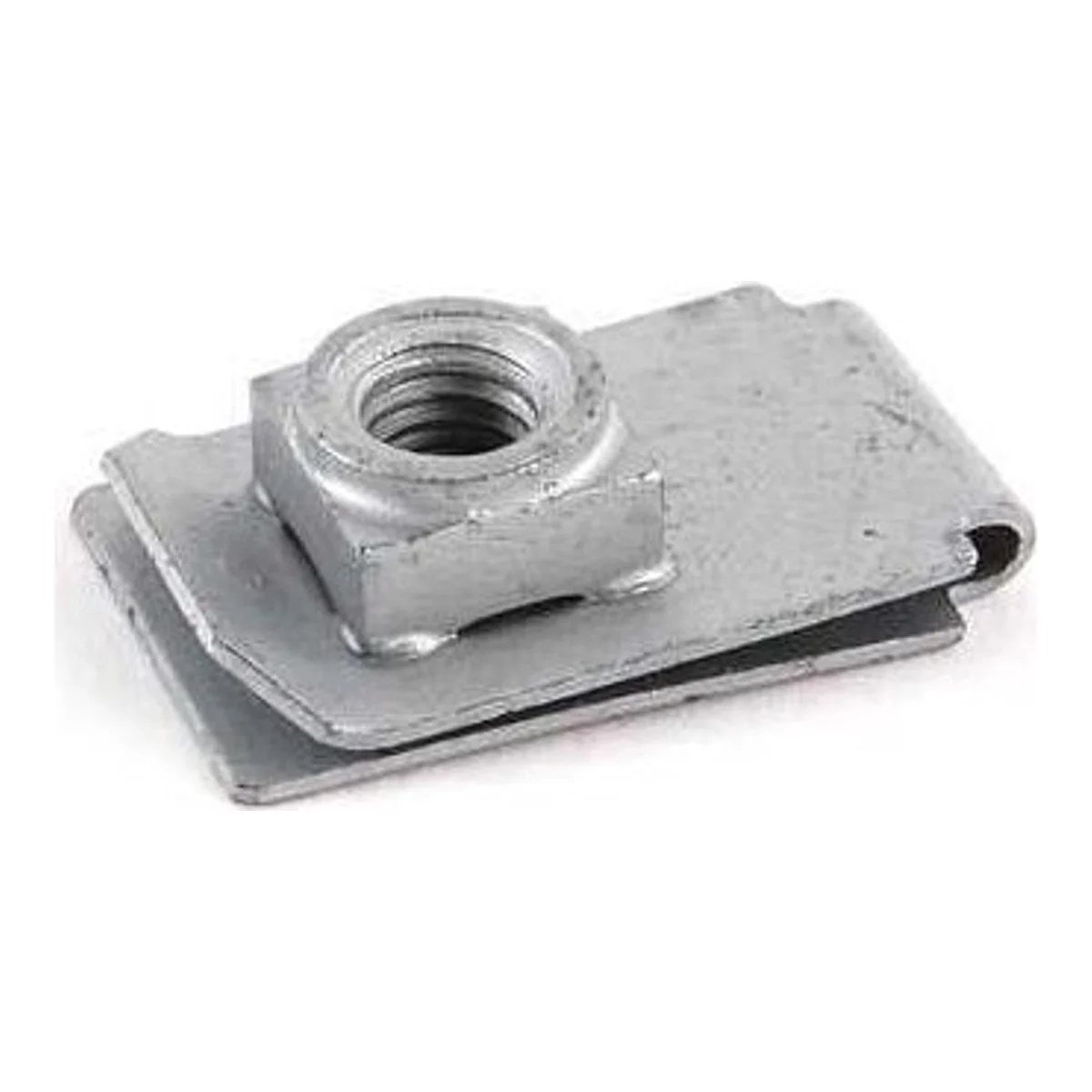 BMW E28 E30 E34 E36… C Tipi Klips Somun 07147151144