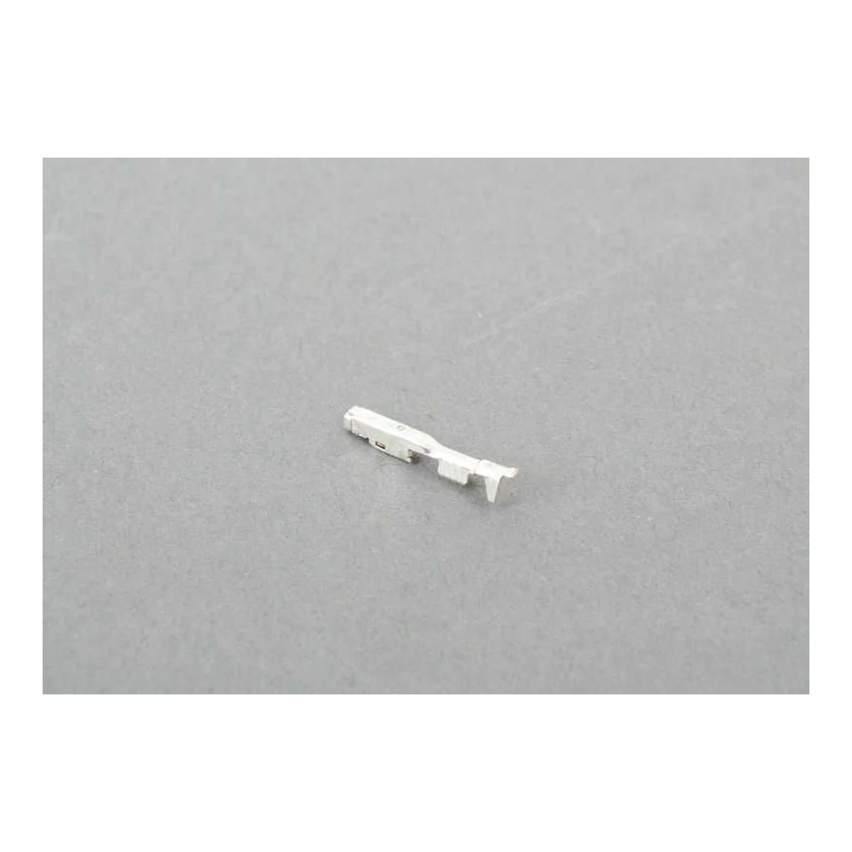BMW E81 E87 F20 F30… Soket Kontak Pimi 12527545852