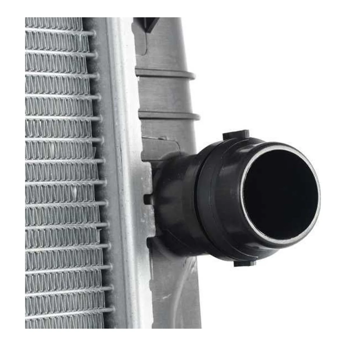 BMW X3 F25 Motor Su Radyatörü 17118623366