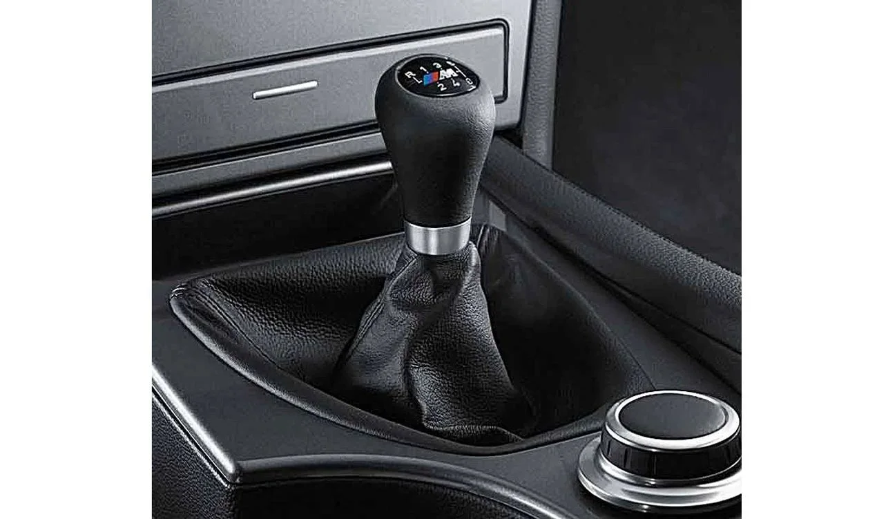 BMW F20 F21 F22 F23 Siyah Deri Vites Topuzu 25112284545