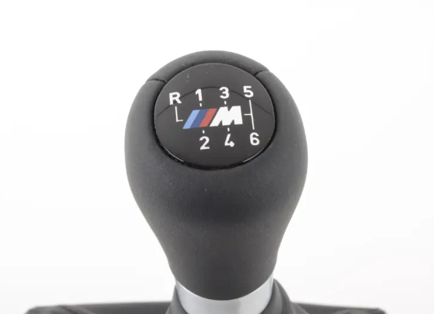 BMW F30 F31 F32 F33… Siyah Deri Vites Topuzu Ve Körüğü 25112284555