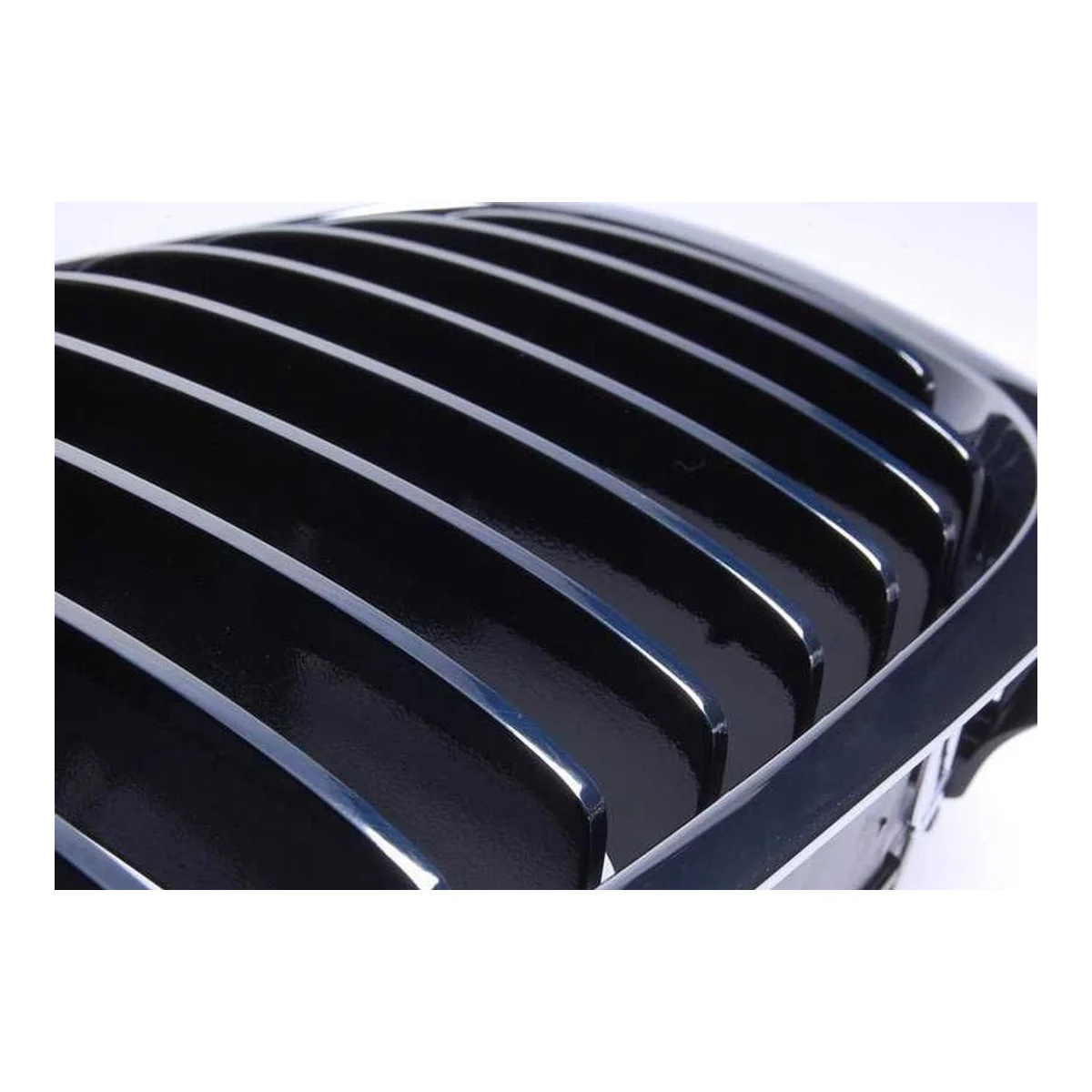 BMW 3 Serisi E46 2 Ön Panjur Sol Chrom 51138208685