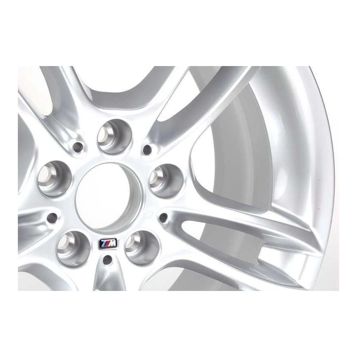 BMW 1 Serisi E81 E82 E87 E88 Arka Alaşım Jant 8,5Jx18 ET52 36117891051