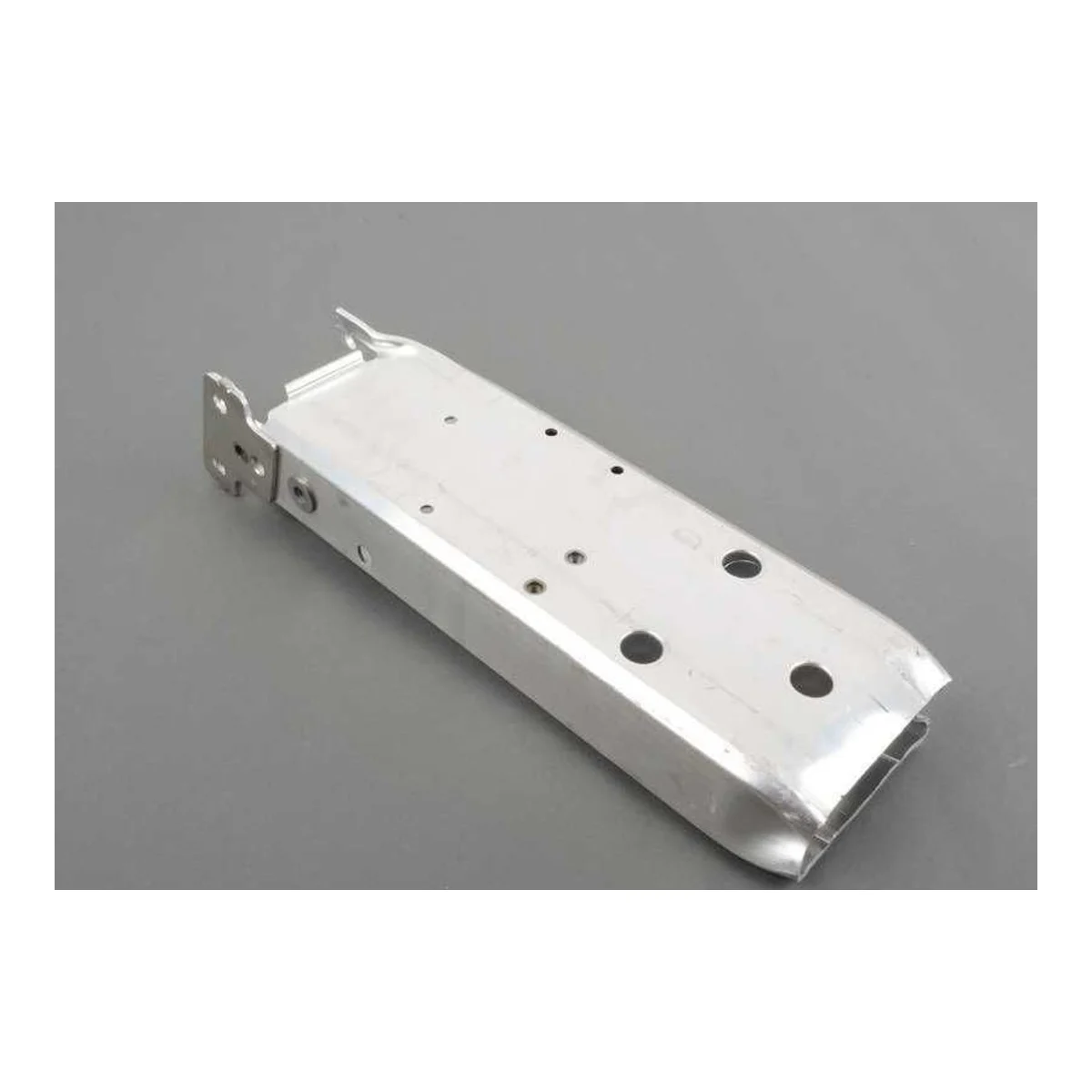 BMW F22 F23 F30 F31… Ön Sağ Deformasyon Elemanı 51117266196
