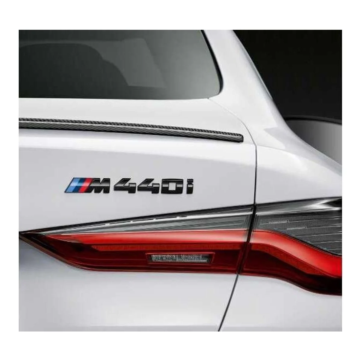 BMW 4 Serisi G22 Parlak Siyah Arka Model Yazısı 51142472852
