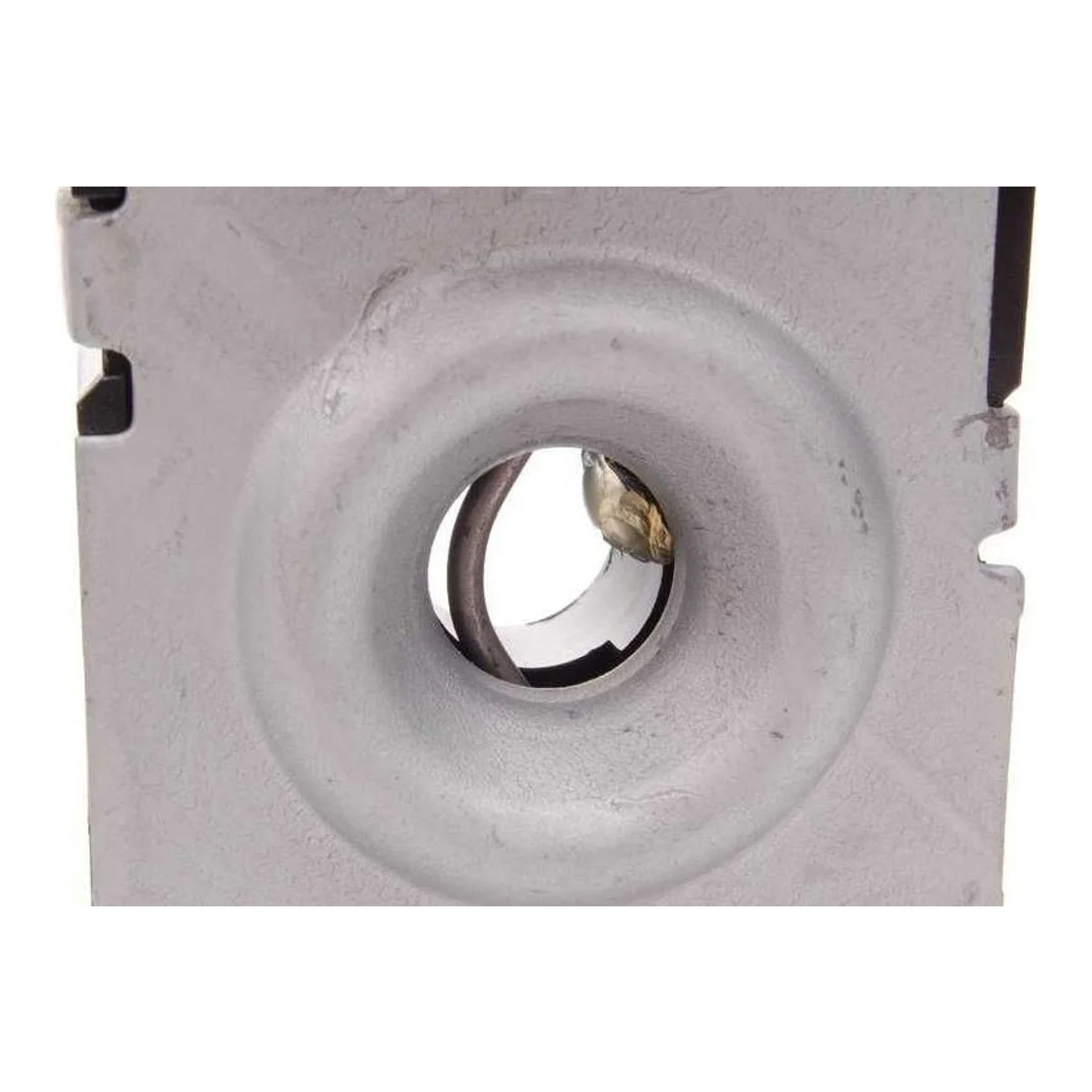 BMW E39 E46 E53 Ön Kaput Alt Kilidi 51238203862