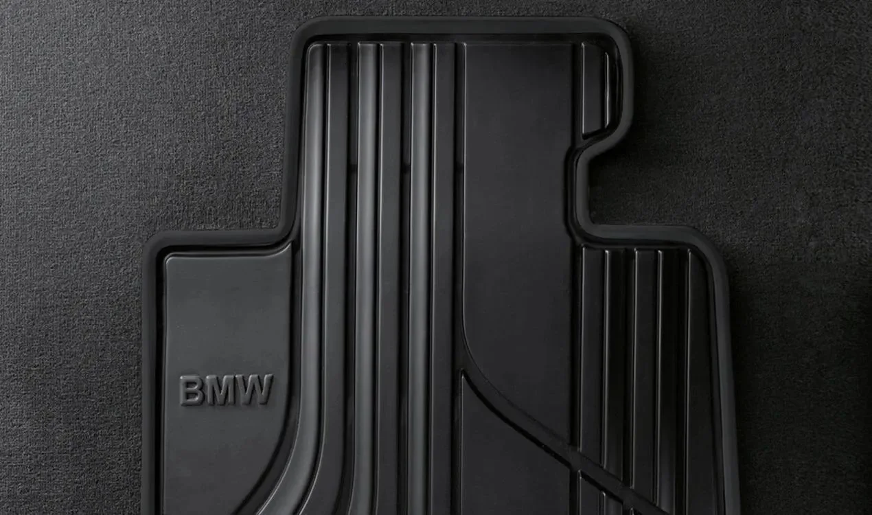 BMW 4 Serisi F32 F33 F36 Ön Paspas Takımı 51472285310