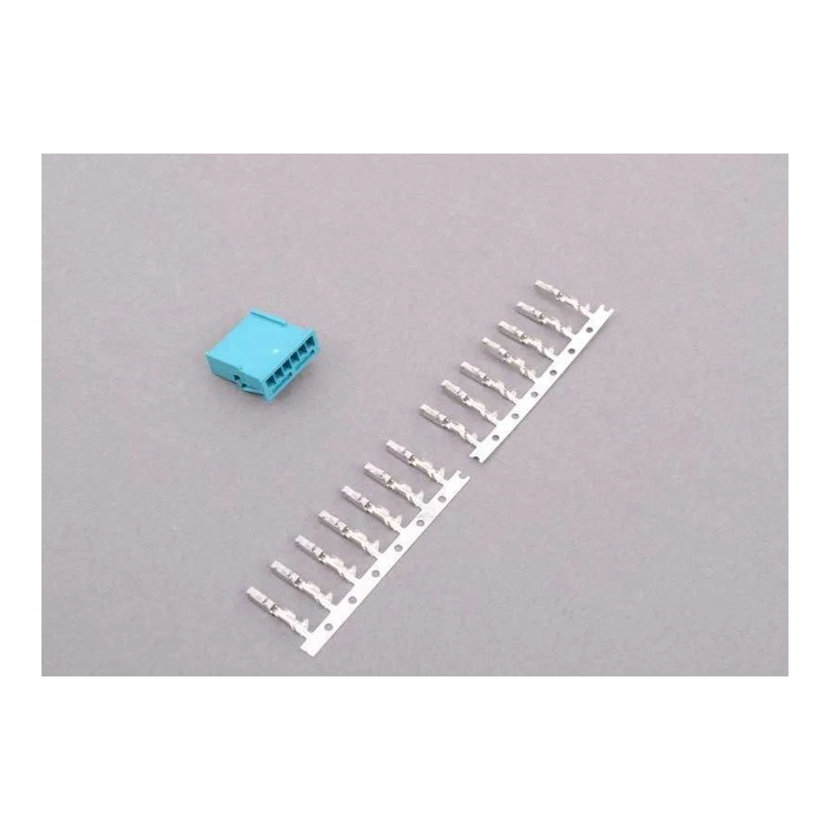BMW E36 E38 E39 E46… 6 Pinli Üniversal Soket 61136909058