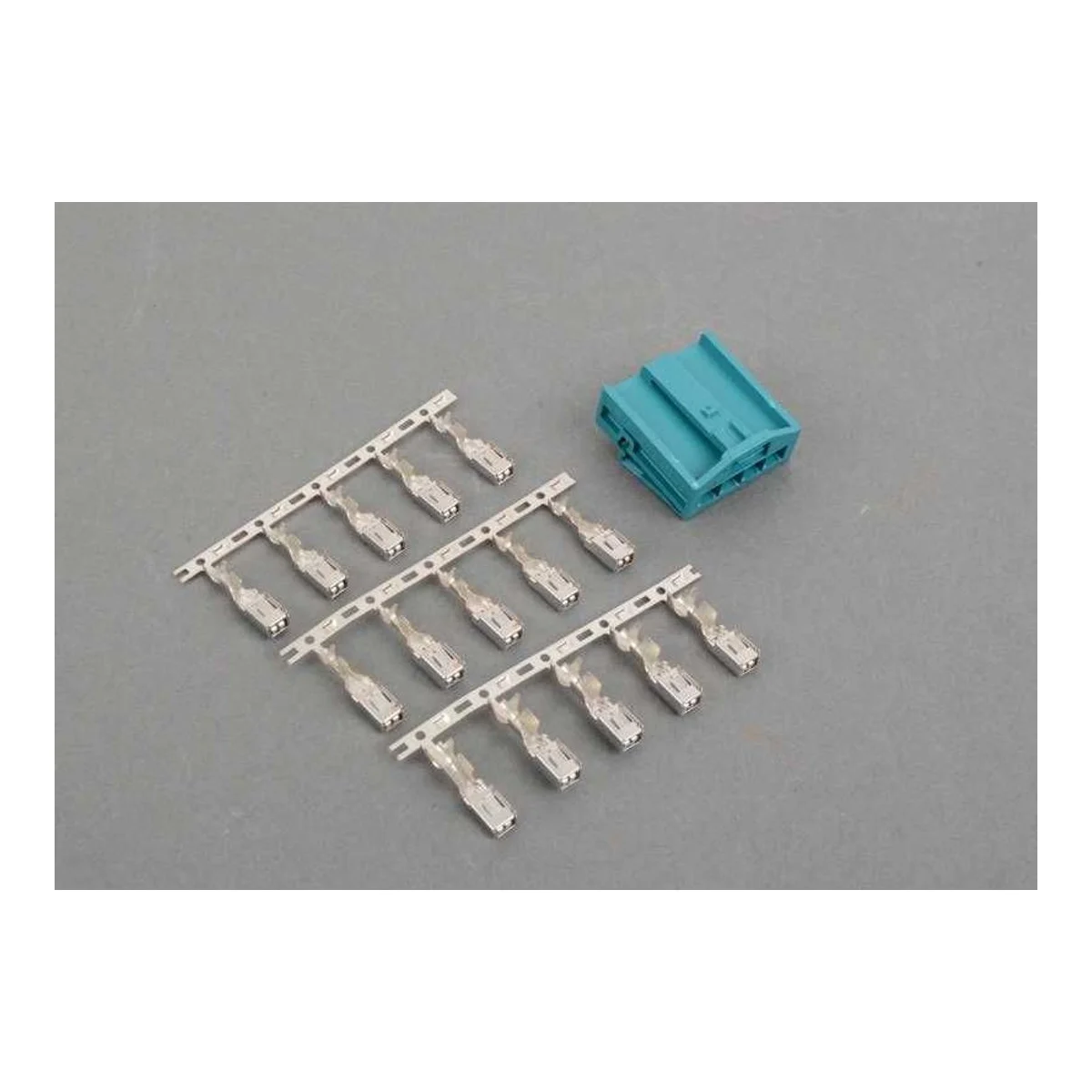 BMW E34 E36 E46 E60… 4 Pinli Üniversal Konnektör 61136984750