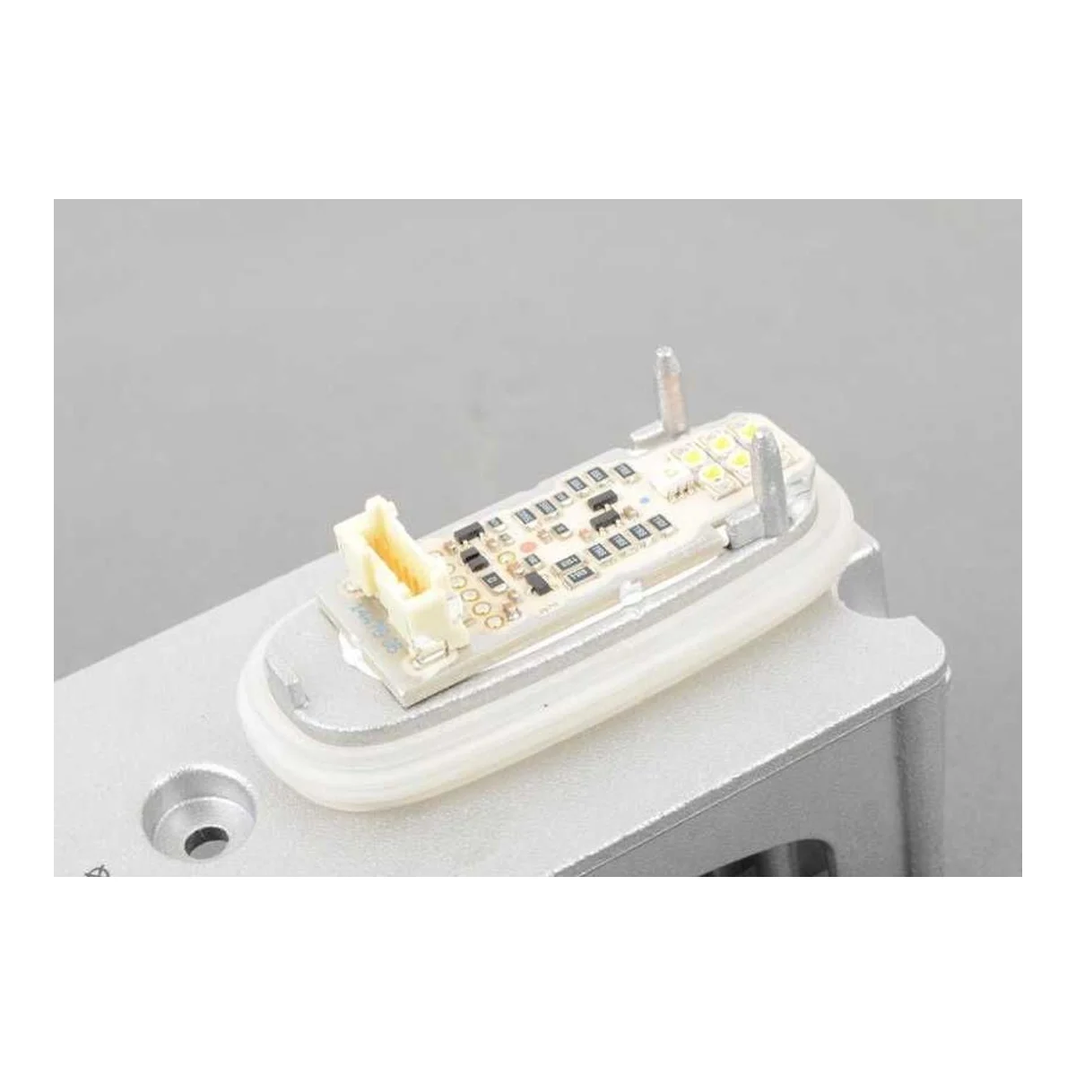 BMW 7 Serisi F01 Lci Sinyal LED Beyni Sağ 63117339056