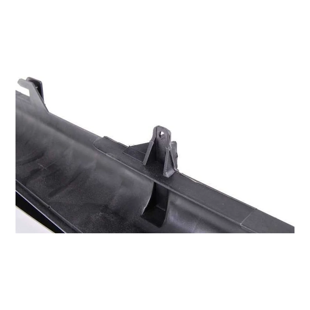 BMW E60 E63 M5-M6 Radyatör Çerçeve Bakaliti 17112283094