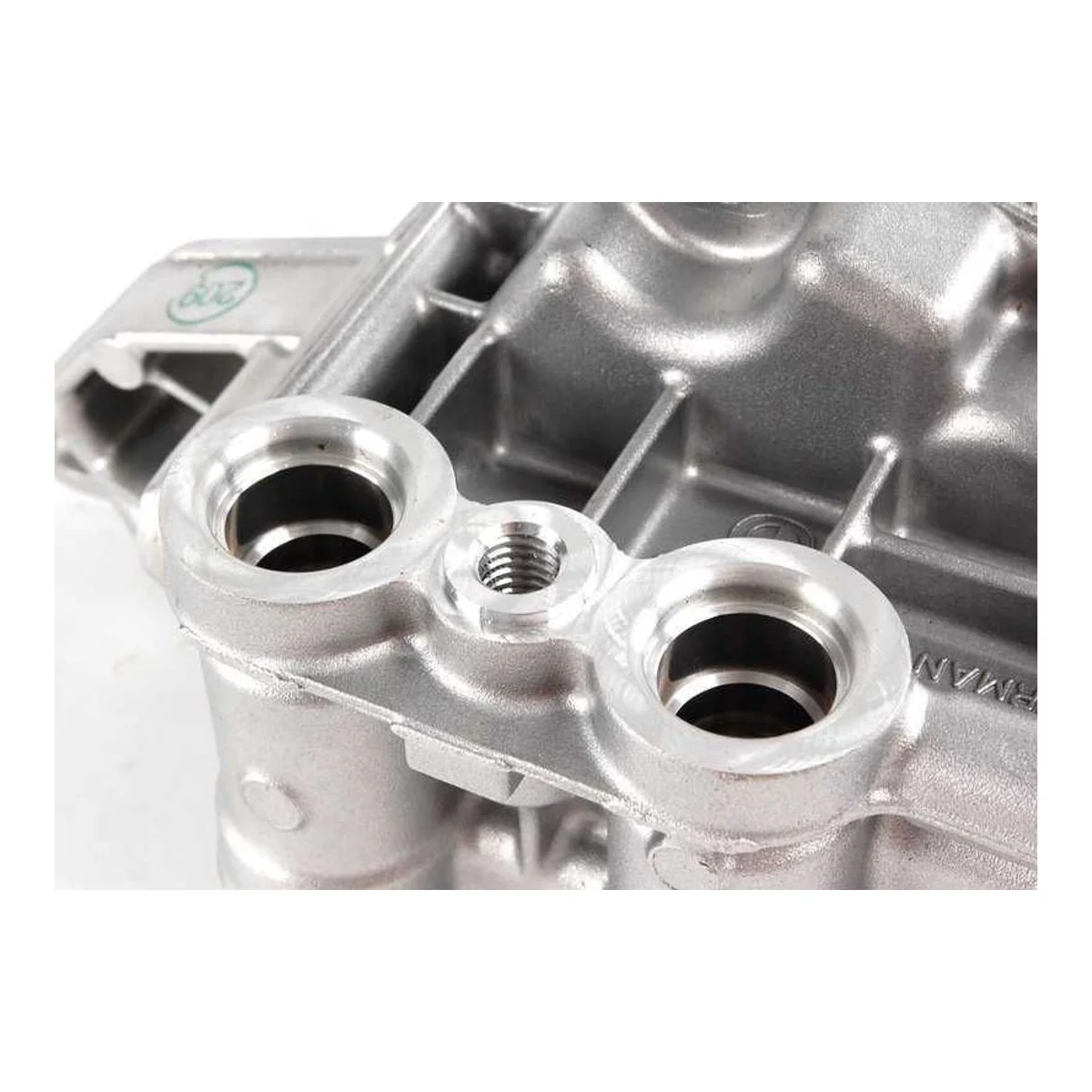 BMW E60 E82 E89 E90… N54 N55 Termostatlı Termostat Gövdesi 11427573212
