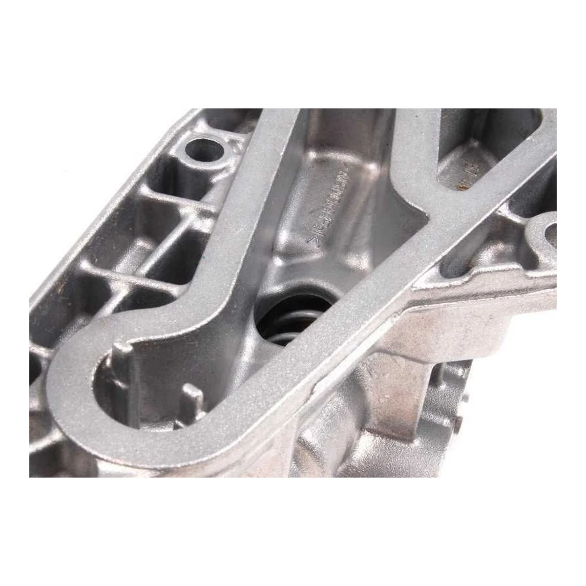 BMW E60 E82 E89 E90… N54 N55 Termostatlı Termostat Gövdesi 11427573212