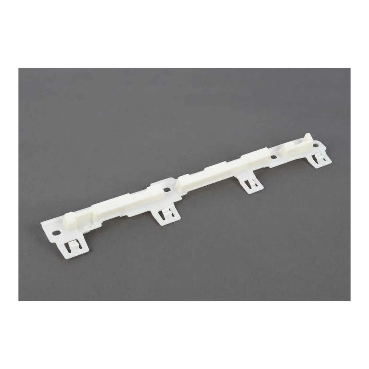 BMW G82 G83 M4 Marşpiyel Tutucu (2) Sağ 51778081014