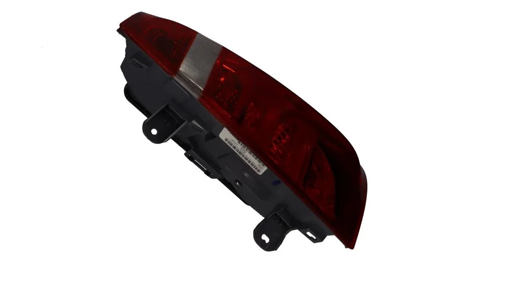 BMW X3 F25 Dış Stop Sağ Zenonlu 63217217312