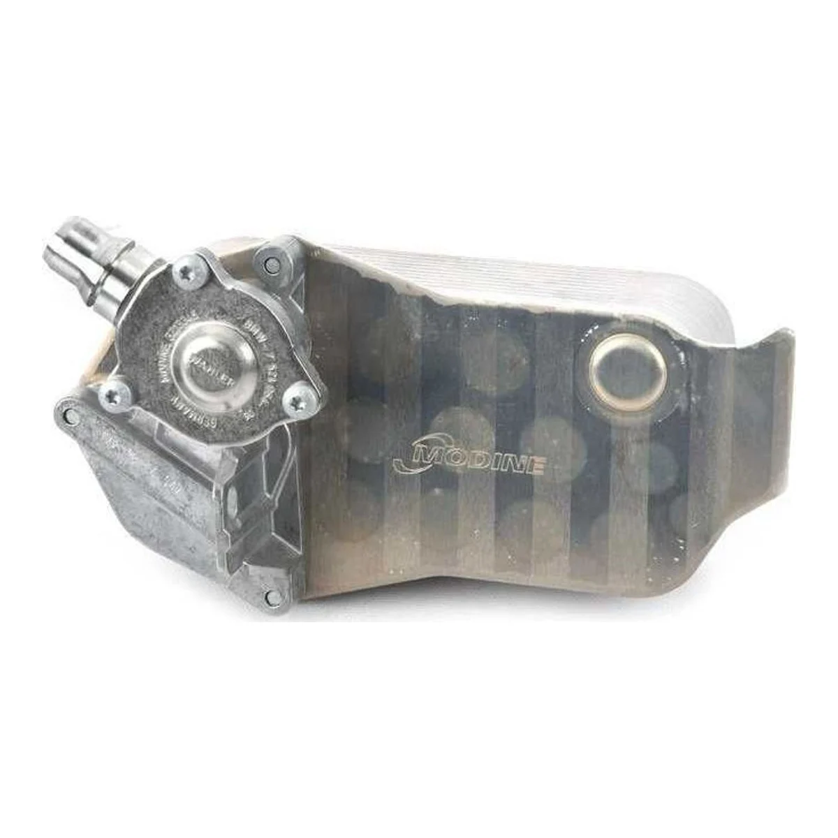 BMW E81 E82 E84 E87… M47 M57 N43… Yağ Soğutucusu 17217529499