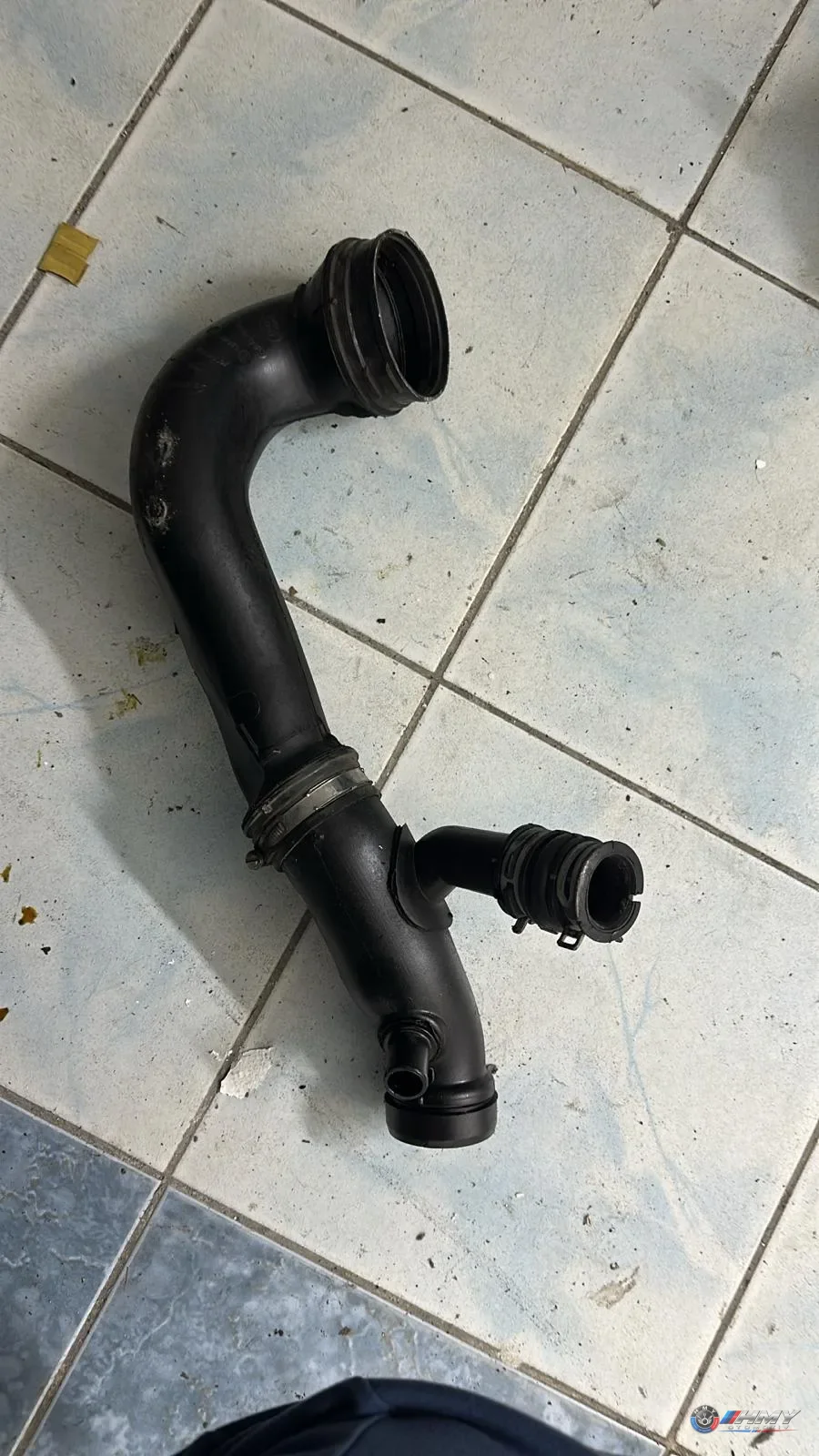 BMW Orijinal Çıkma Hava Filtresi Hortumu 1543251
