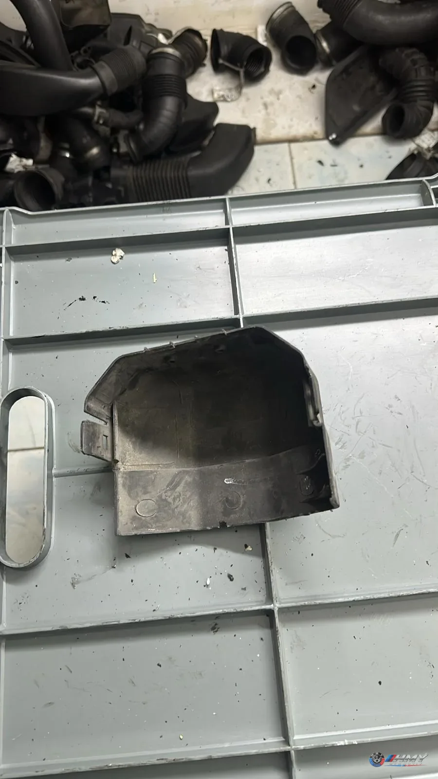 BMW Orijinal Çıkma E30 E34 E36 - M40 Distribütör Koruyucu Kapağı 12121715497