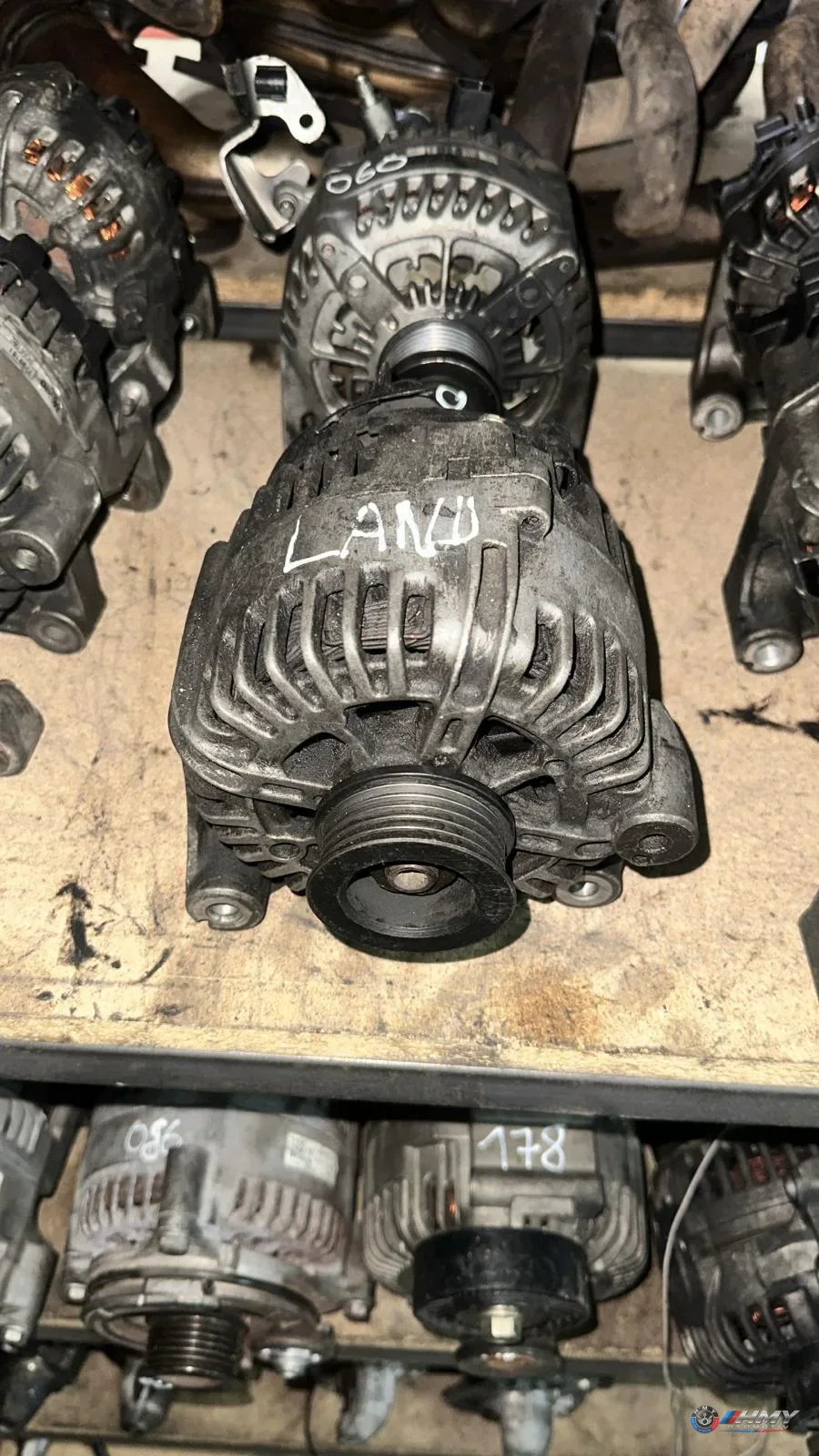 BMW Orijinal Çıkma Alternatör 2542852