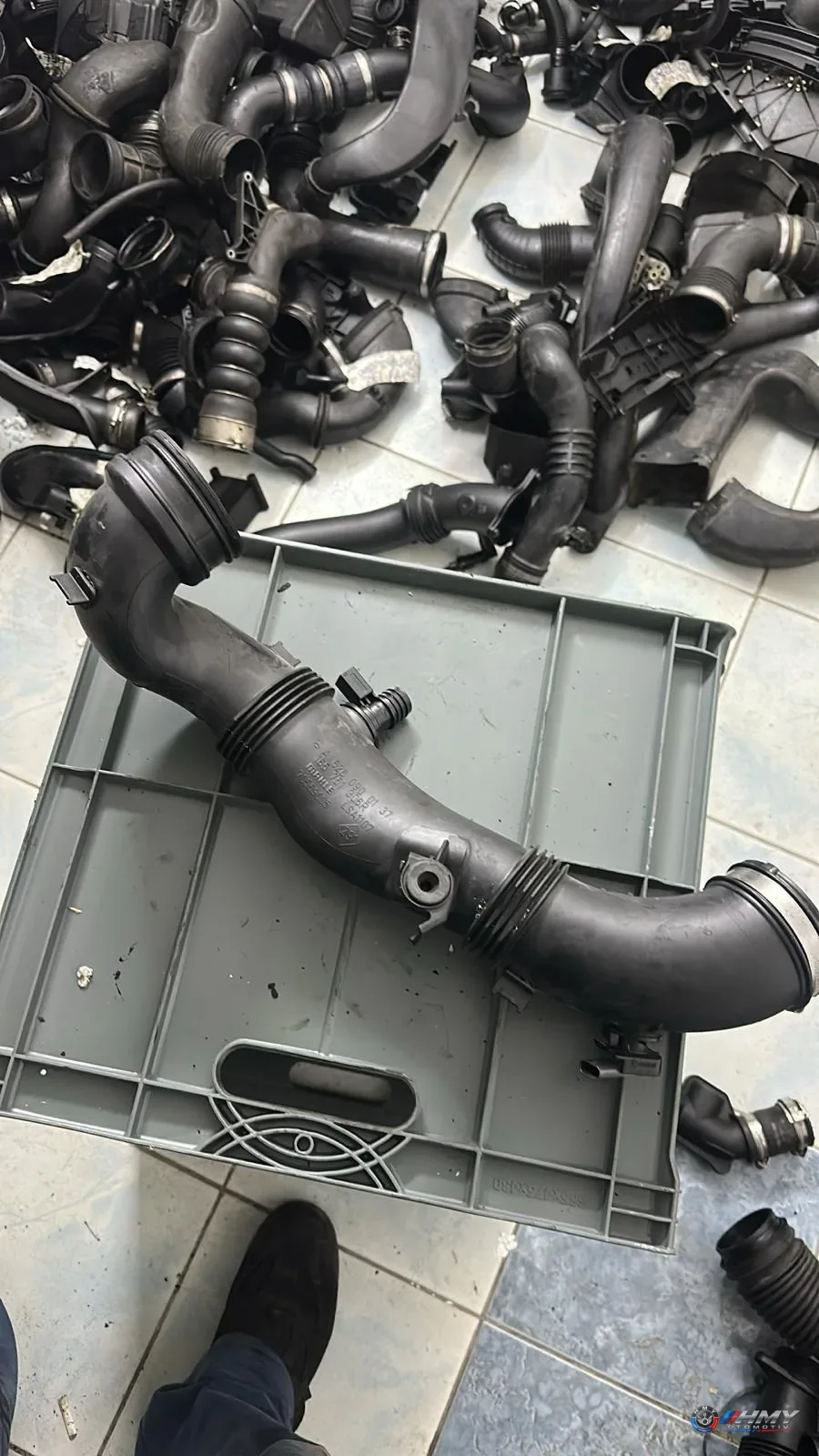 BMW Orijinal Çıkma Hava Filtresi Hortumu 5751306