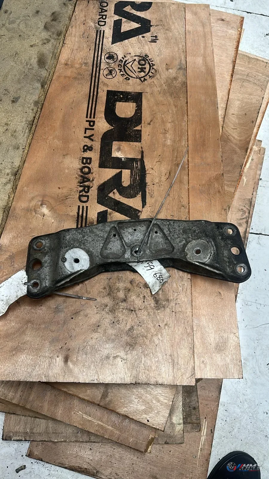 BMW Orijinal Çıkma 7 Serisi E65 E66 - M54 M57 M67 N52 N62 N73 Şanzıman Destek Braketi 22326759680