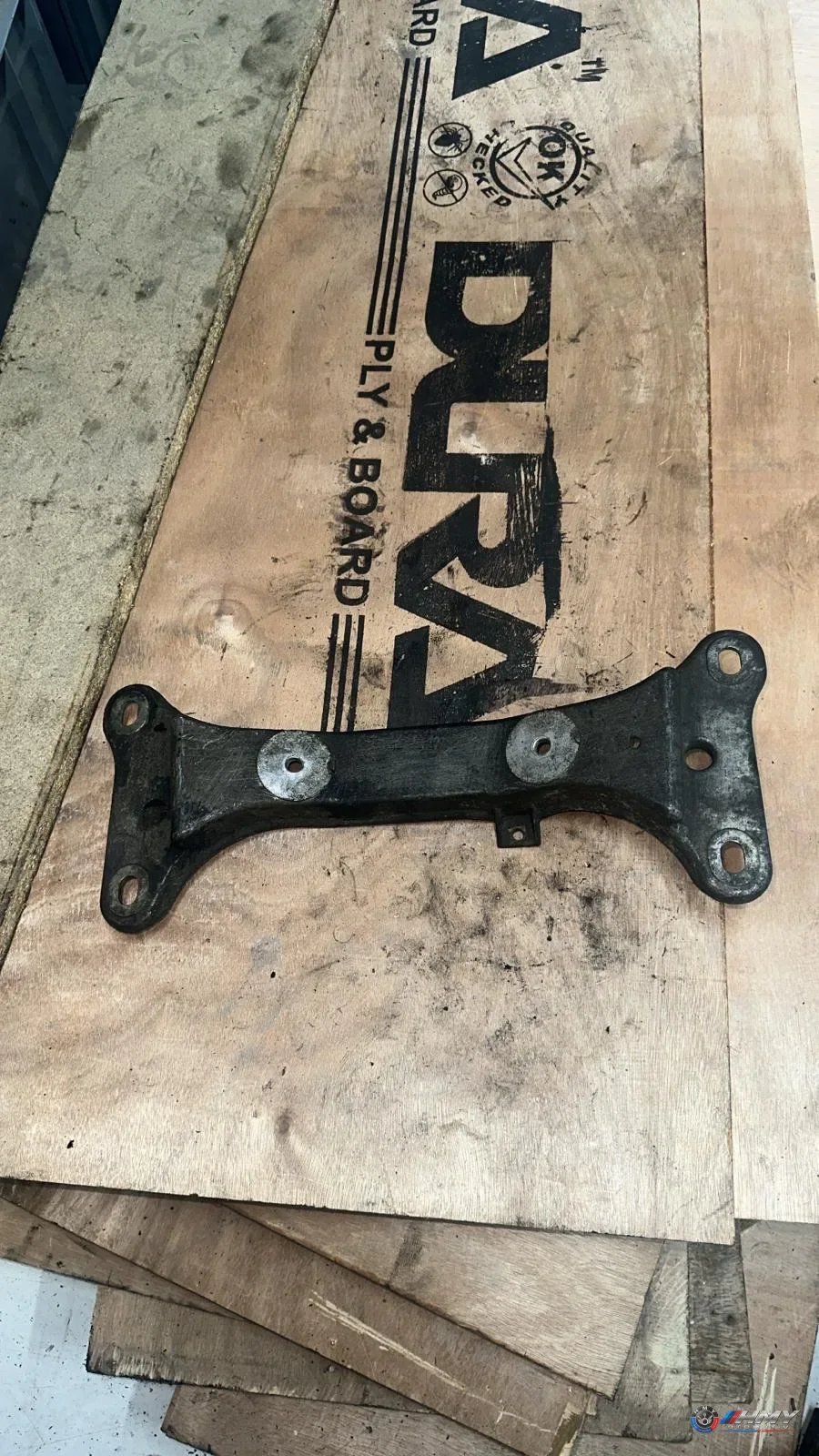 BMW Orijinal Çıkma E81 E82 E84 E87 E88 E90 - M47 N46 N47 Arka Diferansiyel Bağlantı Çubuğu 22316778058