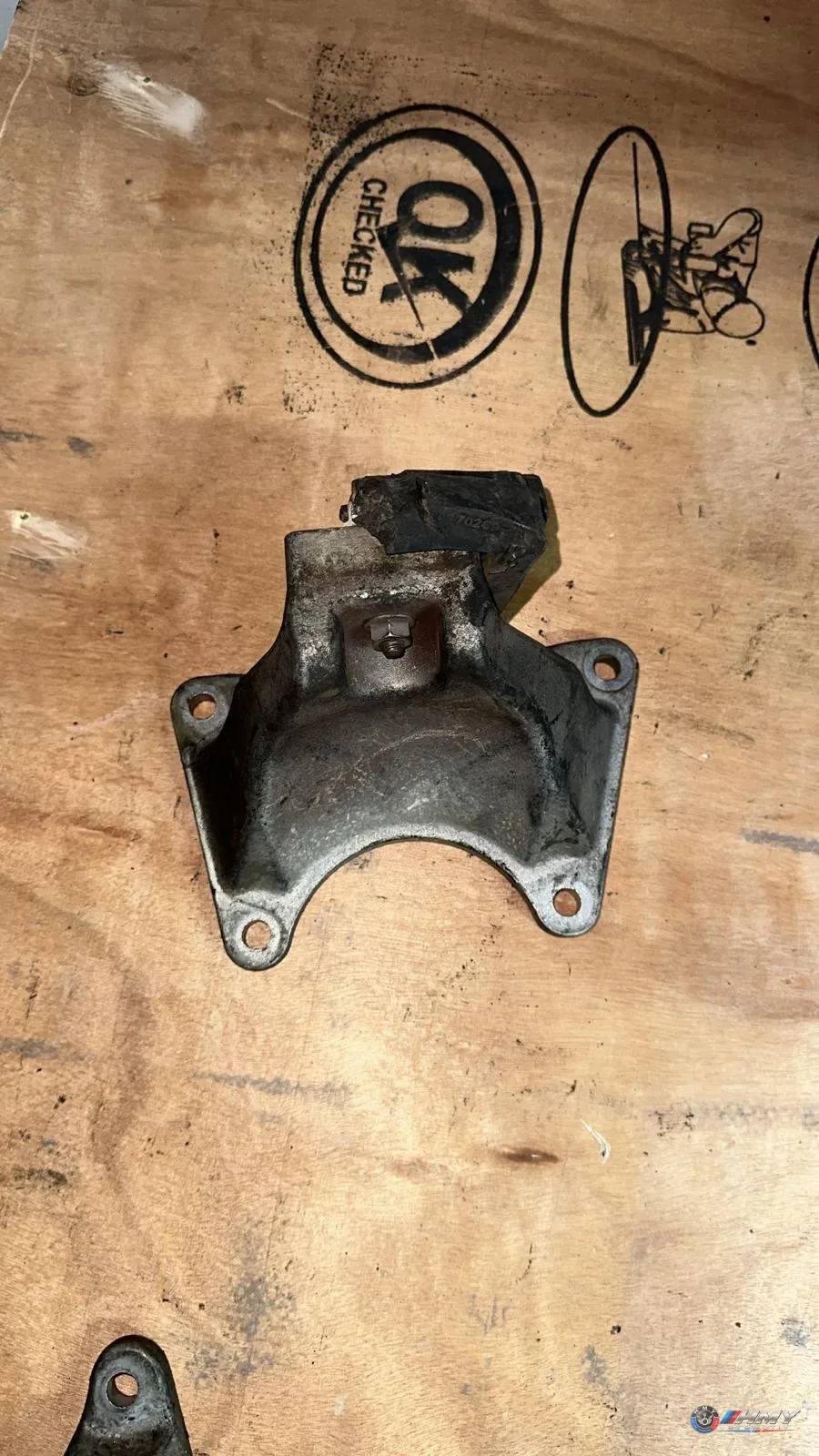 BMW Orijinal Çıkma 5 Serisi E60 E61 - M57N2 Şanzıman Bağlantı Braketi 22326776667