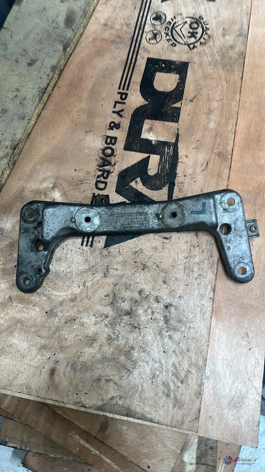 BMW Orijinal Çıkma F20 F21 F22 F23 F30 F31 - N55 N57 S55 Şanzıman Alt Travers Braketi 22326796611
