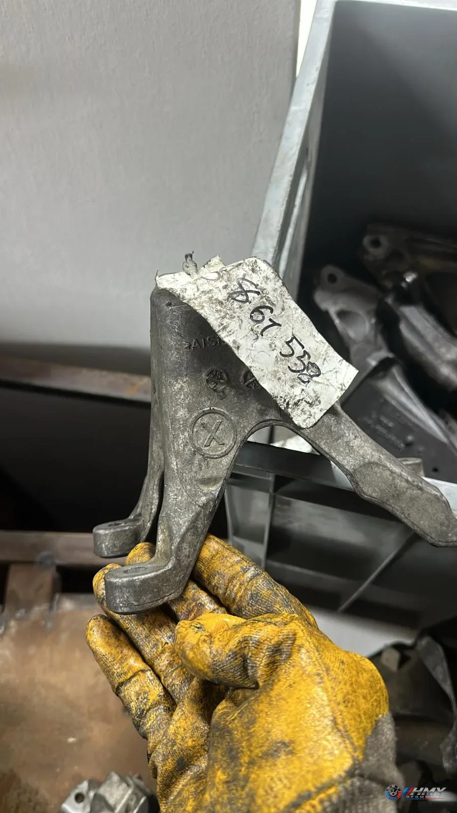 BMW Orijinal Çıkma G11 G12 G30 G31 G32 - B57 Motor Destek Ayağı 22116876218