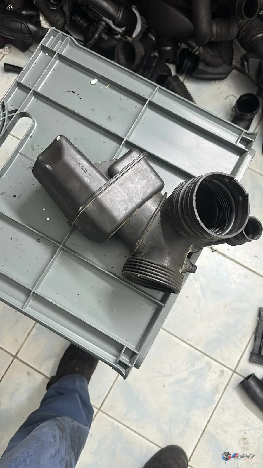 BMW Orijinal Çıkma 5 Serisi E60 - M54 Hava Filtresi Hortumu Hava Akış Borusu 13717521034