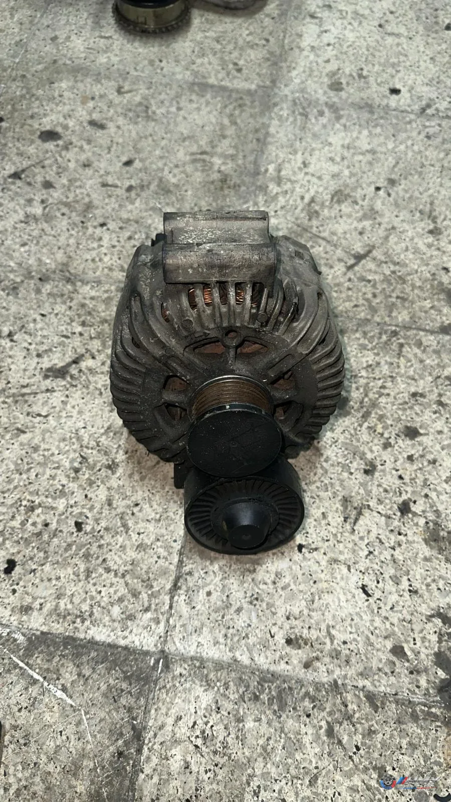 BMW Orijinal Çıkma 5 Serisi F10 F11 - 2010 Şarj Dinamosu 325XI 330I 525I 12317521178