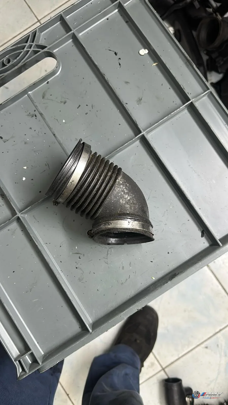 BMW Orijinal Çıkma E81 E82 E87 E88 E90 E91 - N43 N45 N46 Hava Akışmetre Körüğü 13717532755
