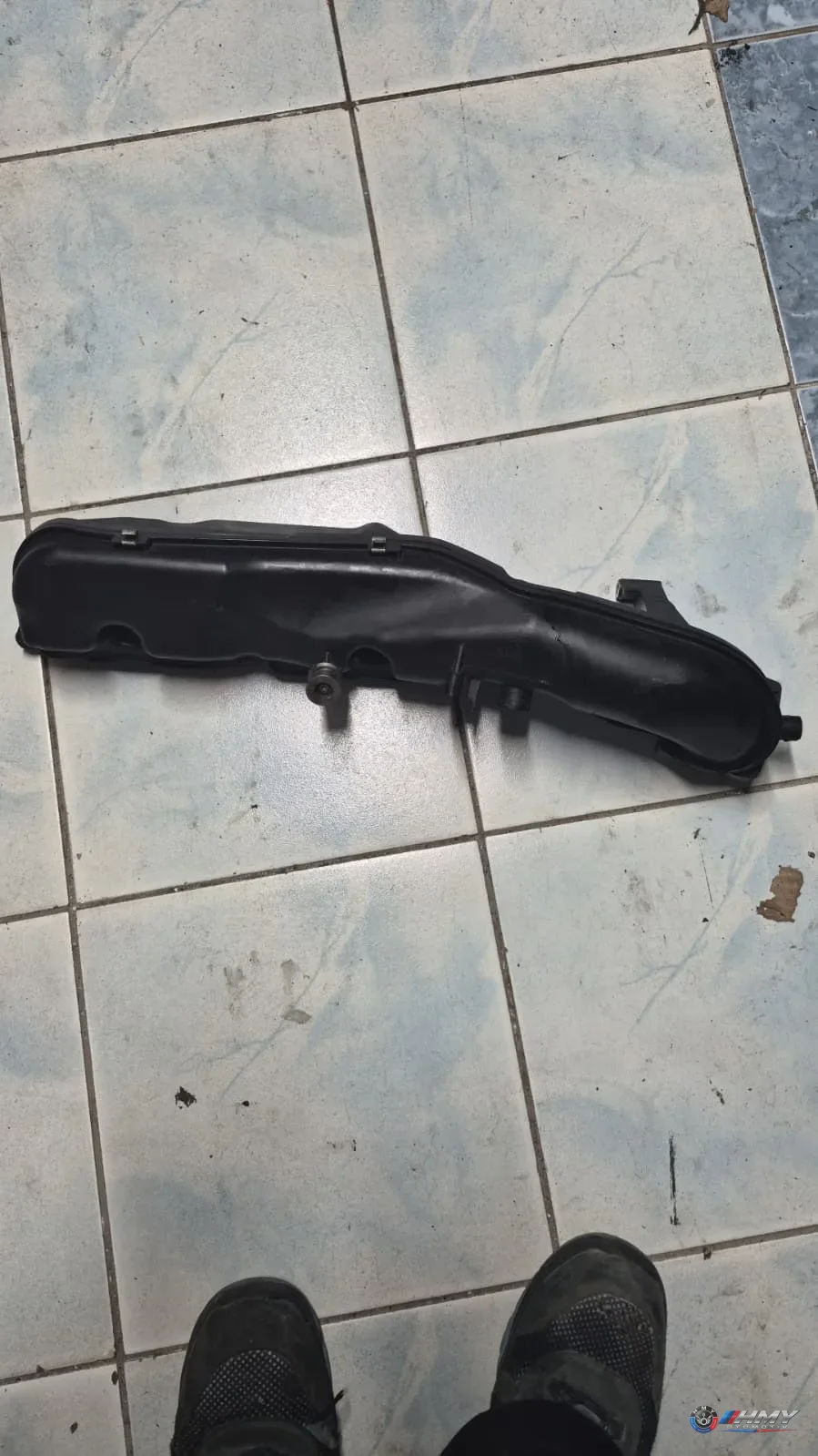 BMW Orijinal Çıkma E70 E71 E72 F01 F02 F04 - N63 S63 Hava Filtresi Kutusu 11617555666