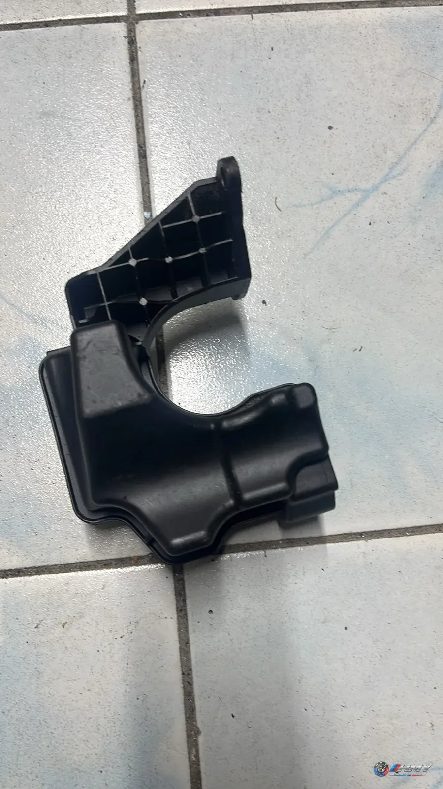 BMW Orijinal Çıkma Hava Filtresi Kutusu Kapağı 11657560916