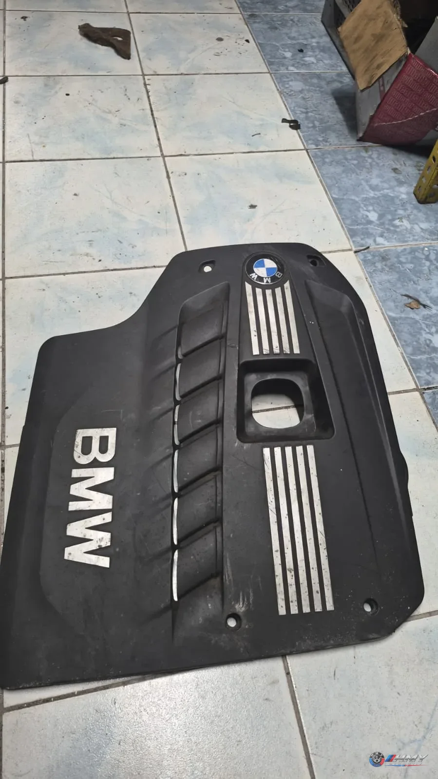 BMW Orijinal Çıkma F01 F02 F10 F11 F18 F25 - N52 Motor Üst Kapağı 11127584636