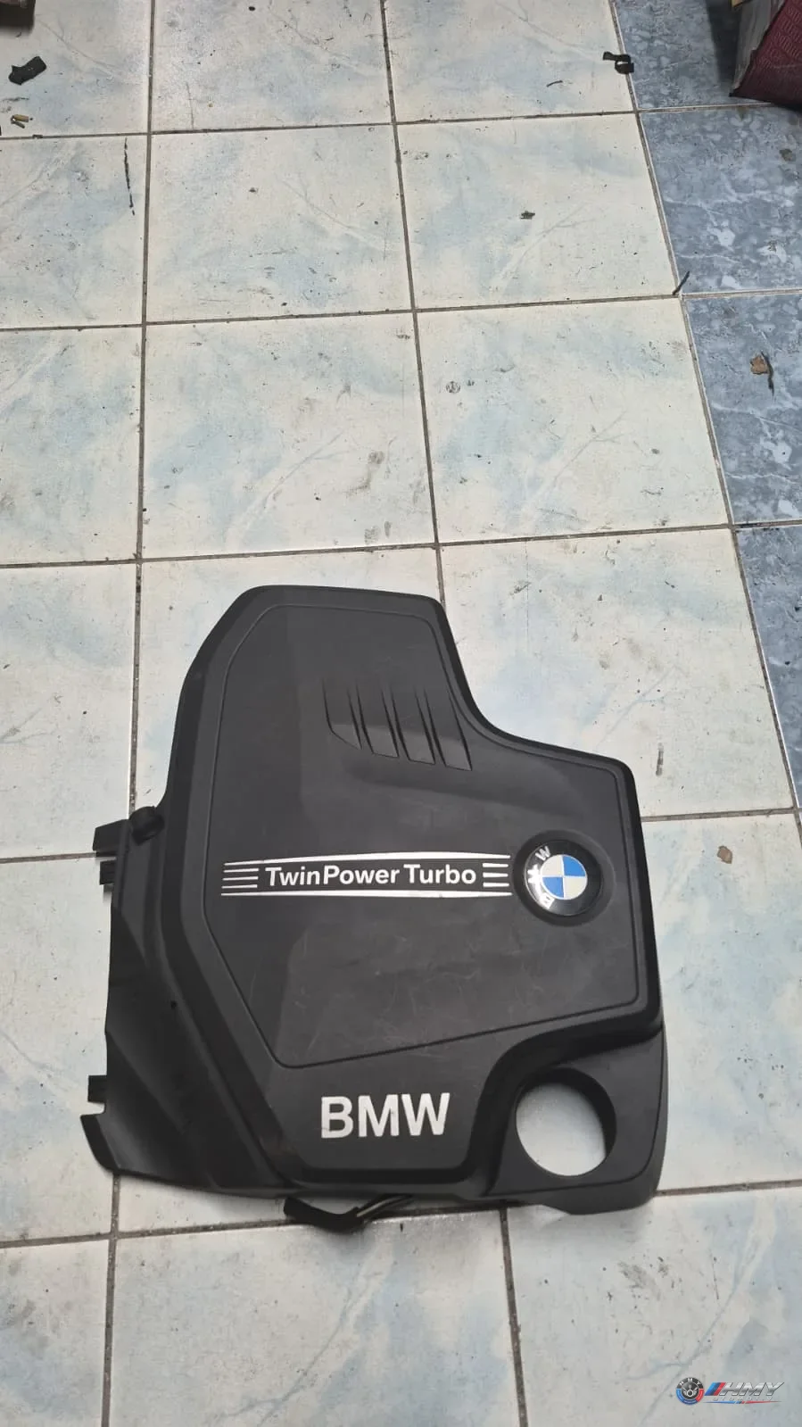BMW Orijinal Çıkma F10 F11 F18 F30 F31 F32 - N20 Üst Motor Kapak Plastik 11127594344