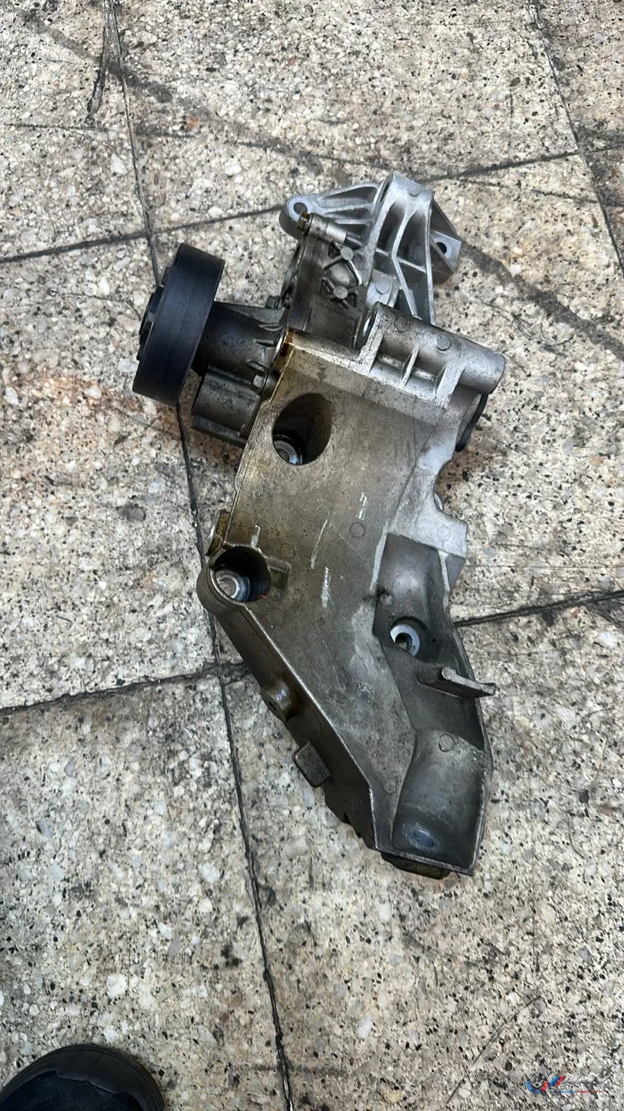 BMW Orijinal Çıkma F20 F21 F22 F23 F30 F32 - B47 N20 N26 N47 Devirdaim 11517644804