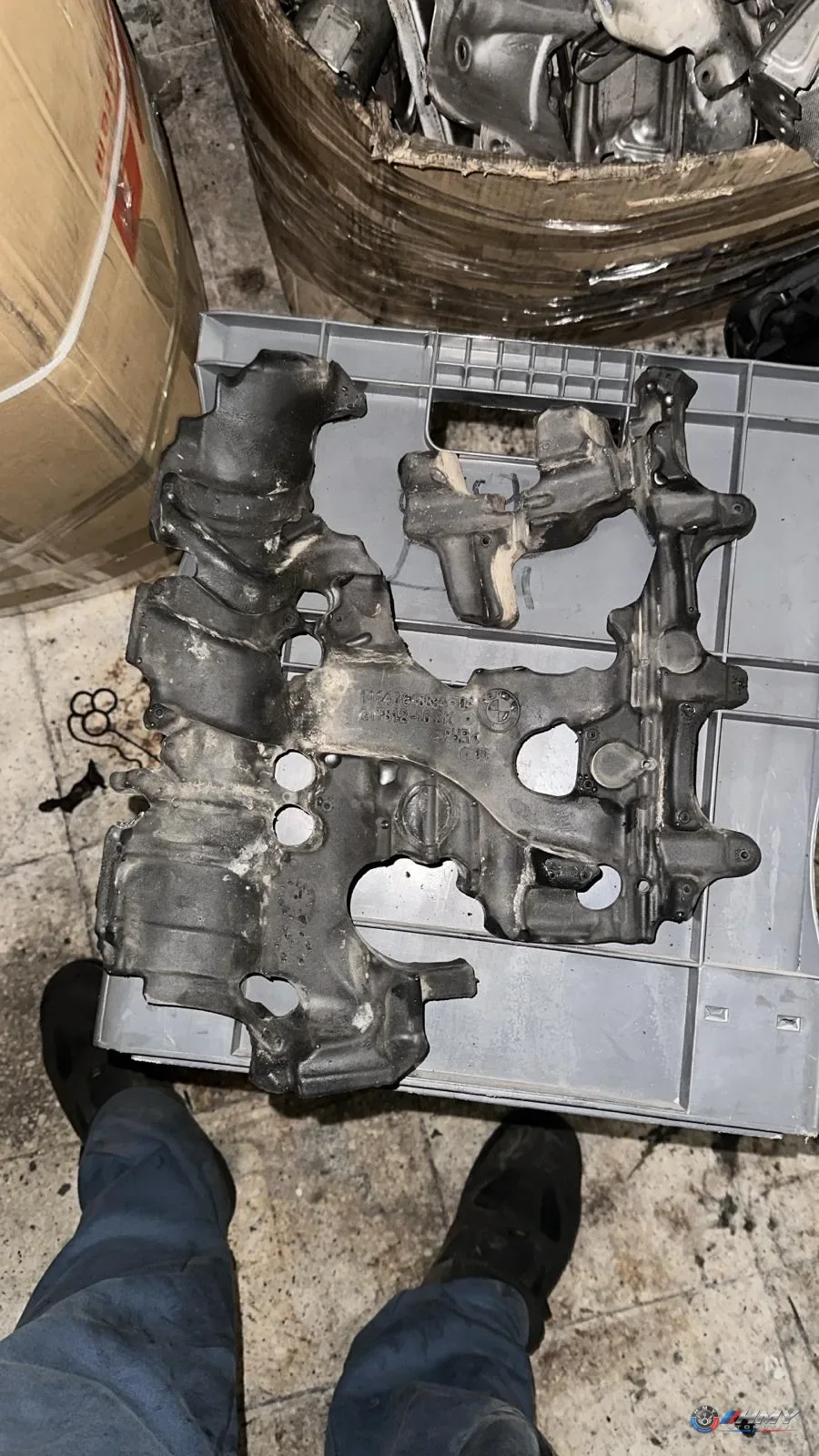 BMW Orijinal Çıkma F20 F21 F22 F23 F30 F31 - B46 B48 Sol Yağ Karteri Kapağı 11147648894