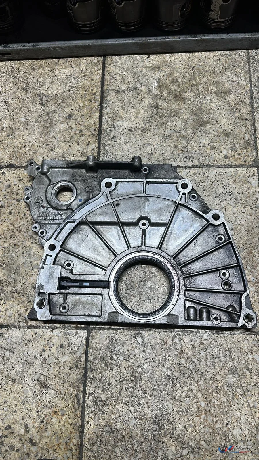 BMW Orijinal Çıkma E70 E90 F10 F11 F30 - N57 Zincir Kapağı 7812996
