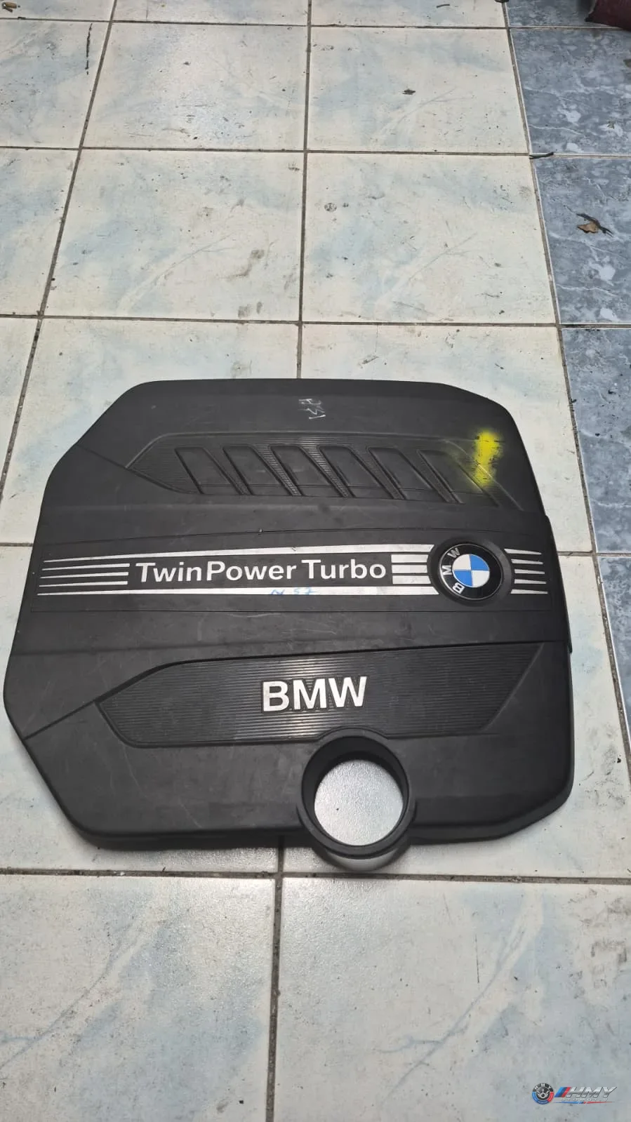 BMW Orijinal Çıkma Motor Üst Kapağı 7823215