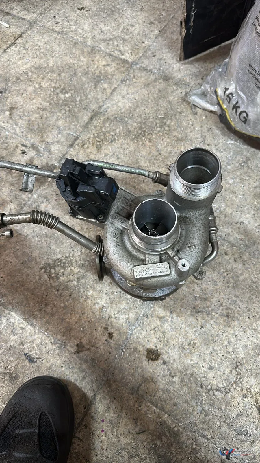 BMW Orijinal Çıkma F90 F91 F92 F93 - S63 Turbo Şarj 11659502566