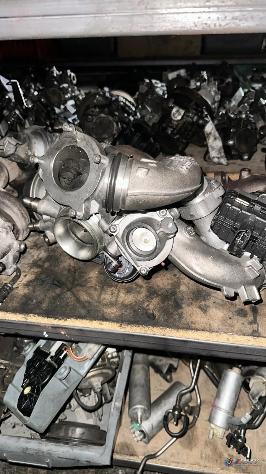 BMW Orijinal Çıkma F10 F15 F25 F30 F32 F36 - N57Z Turbo 11658508091