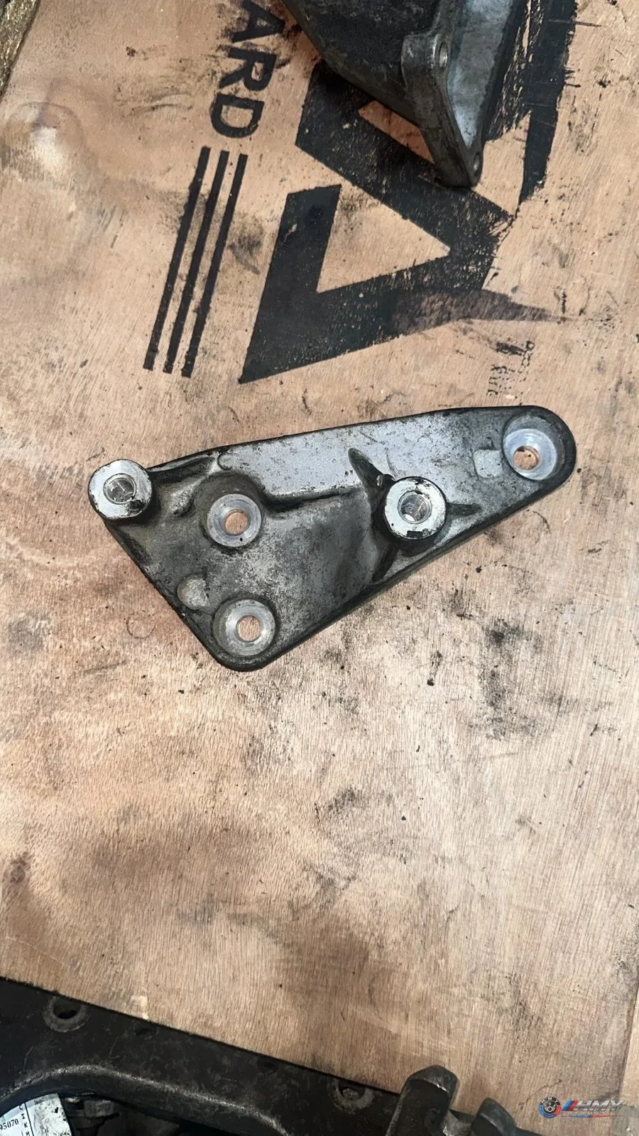 BMW Orijinal Çıkma F39 F40 F44 F45 F46 F48 - B37 B38 Aks Ayağı 11118513419
