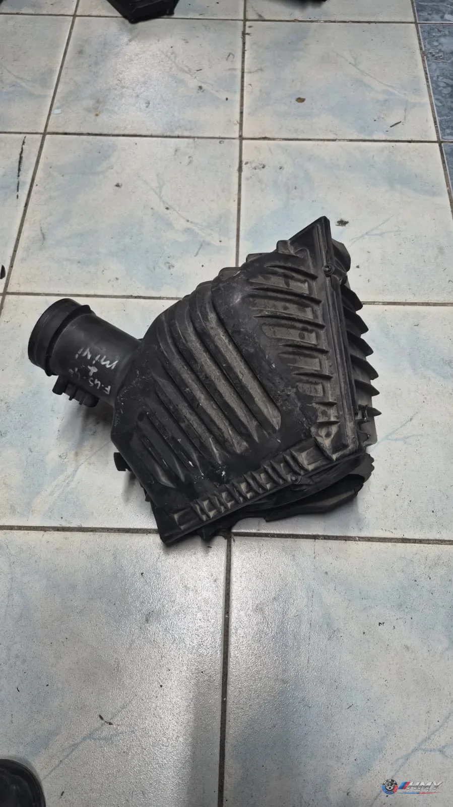 BMW Orijinal Çıkma F39 F40 F44 F45 F46 F48 - B37 B47 B48 Hava Filtresi Kutusu 13718513916