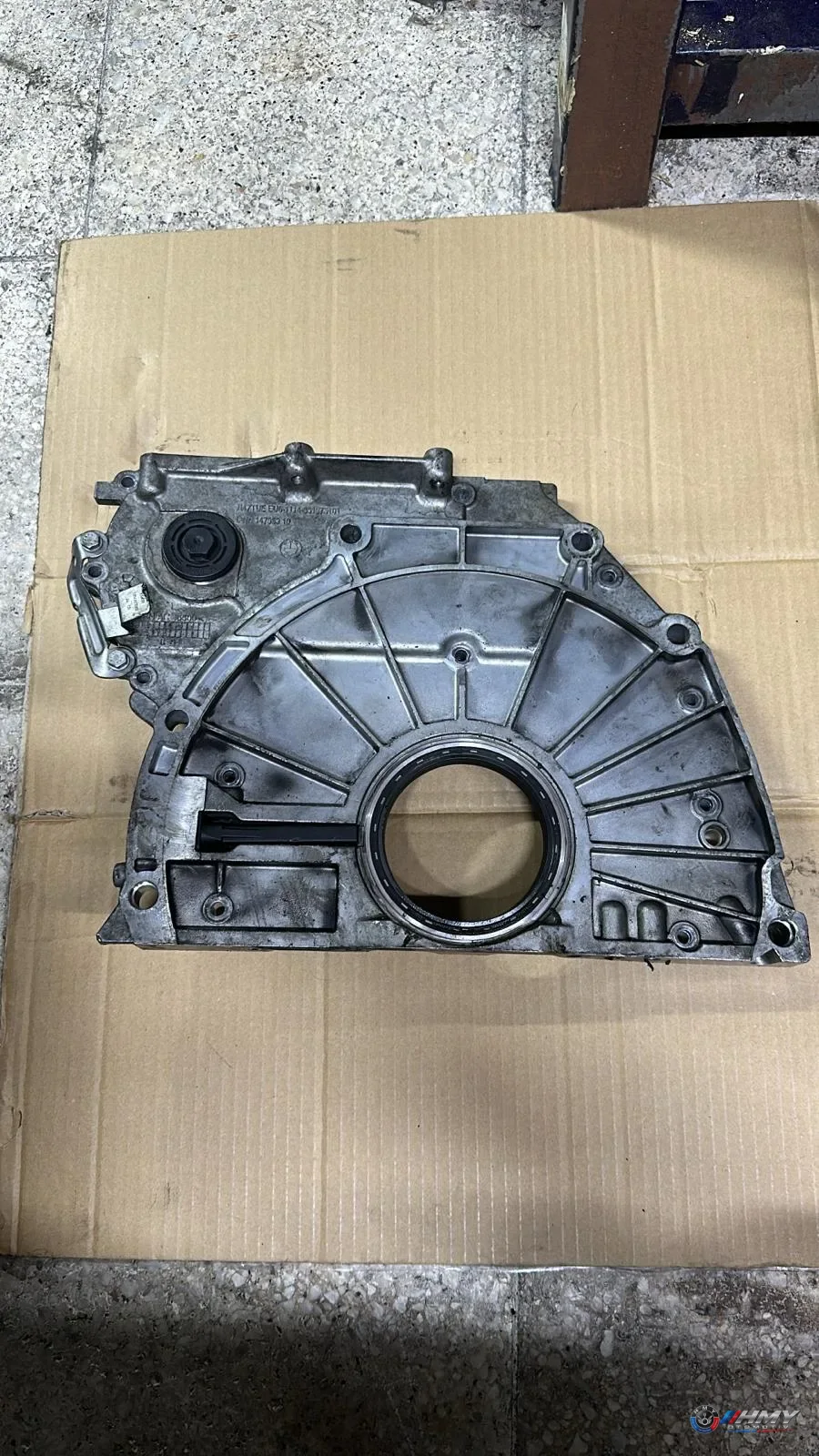 BMW Orijinal Çıkma 5 Serisi F10 F11 - N47N Ön Motor Kapak 8516751