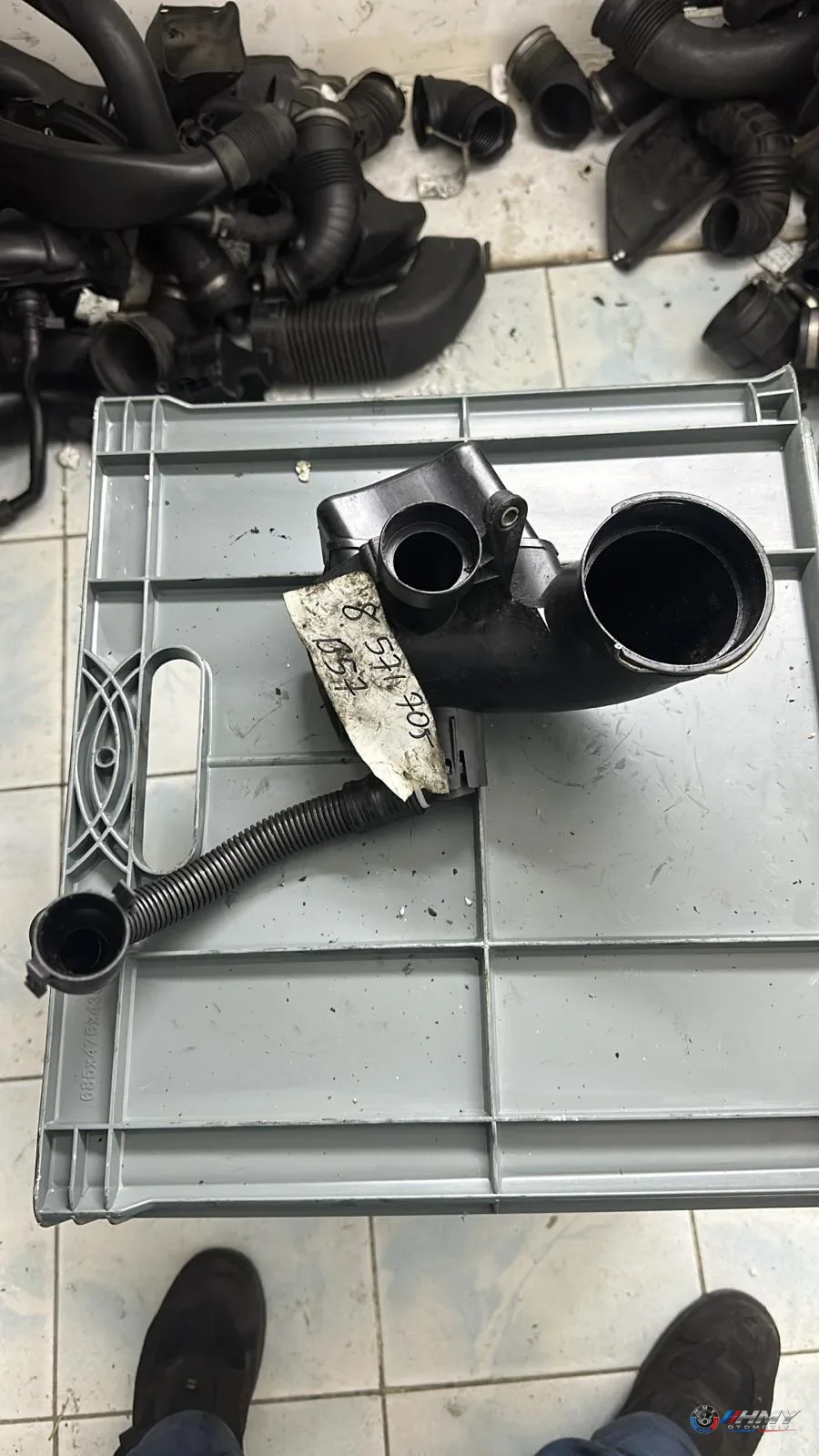 BMW Orijinal Çıkma G01 G02 G05 G06 G07 G11 - B57 Hava Filtresi Hortumu 13718571705