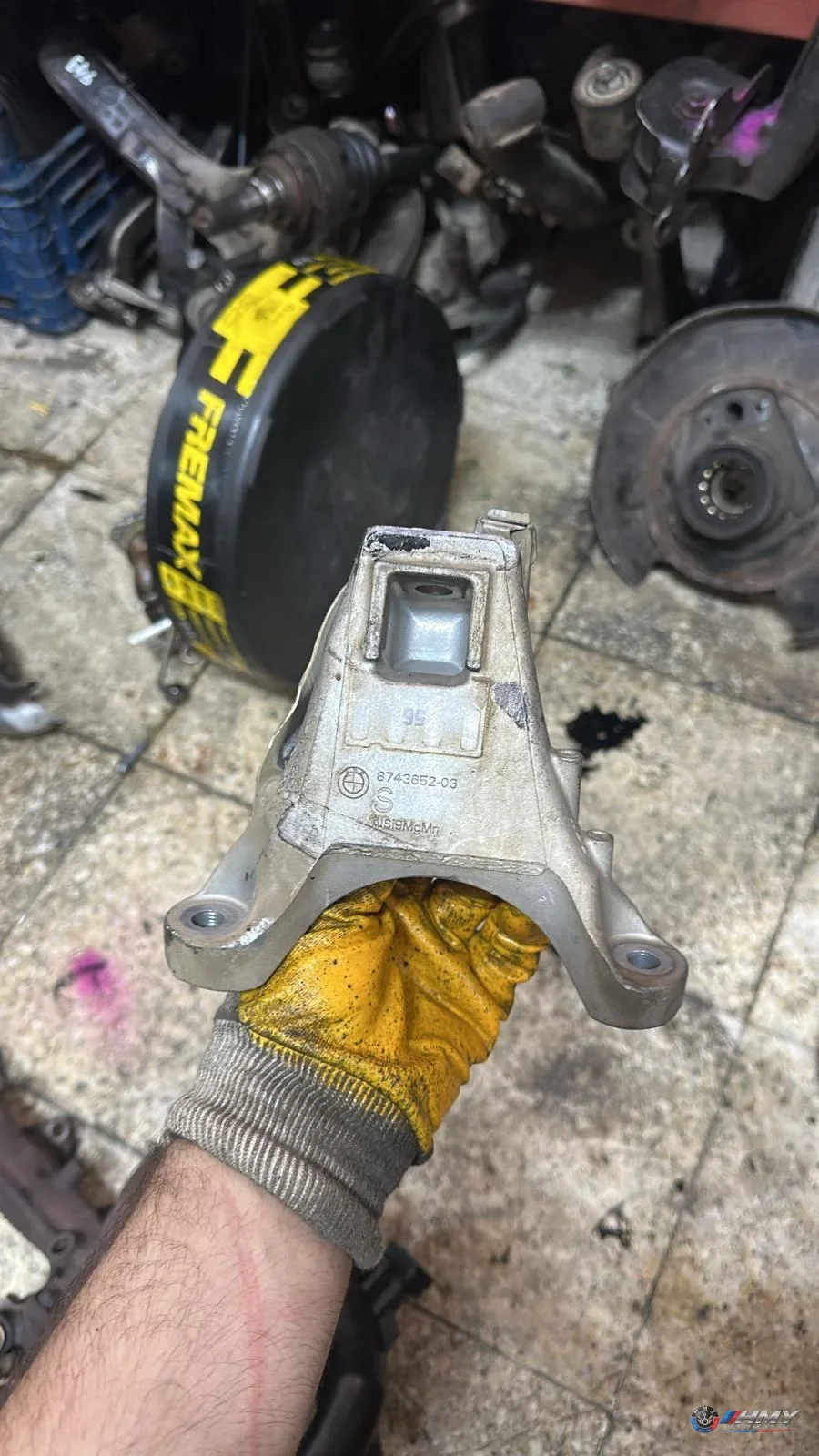 BMW Orijinal Çıkma G01 G02 - B47 Motor Kulağı 8743652