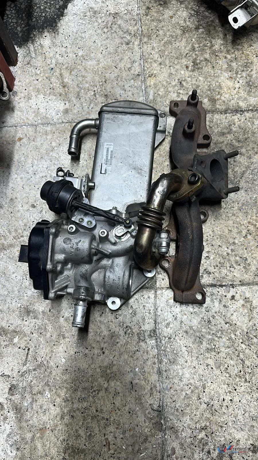 BMW Orijinal Çıkma EGR Soğutucu ve EGR Valfi 9009967