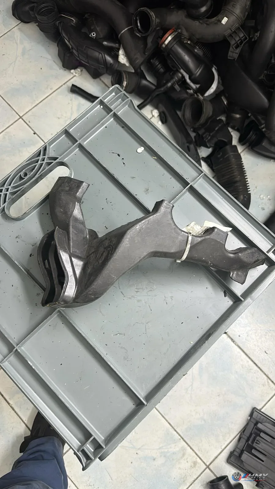BMW Orijinal Çıkma F20 F21 F22 F23 F30 F31 - N13 N20 N47 N55 Hava Kanalı 51459205387