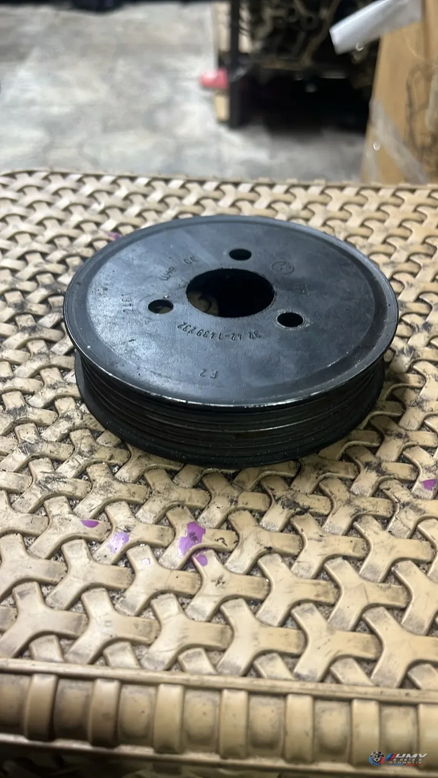 BMW Orijinal Çıkma E60 E61 E63 E65 E66 - Direksiyon Pompa Kasnağı 32421439232